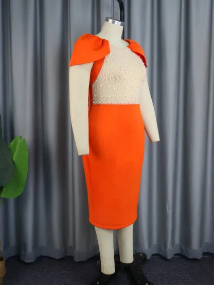 Beaded Bodycon Cocktail Dress - Image 4