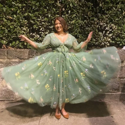 V-Neck Prom Cocktail Dress - Image 2